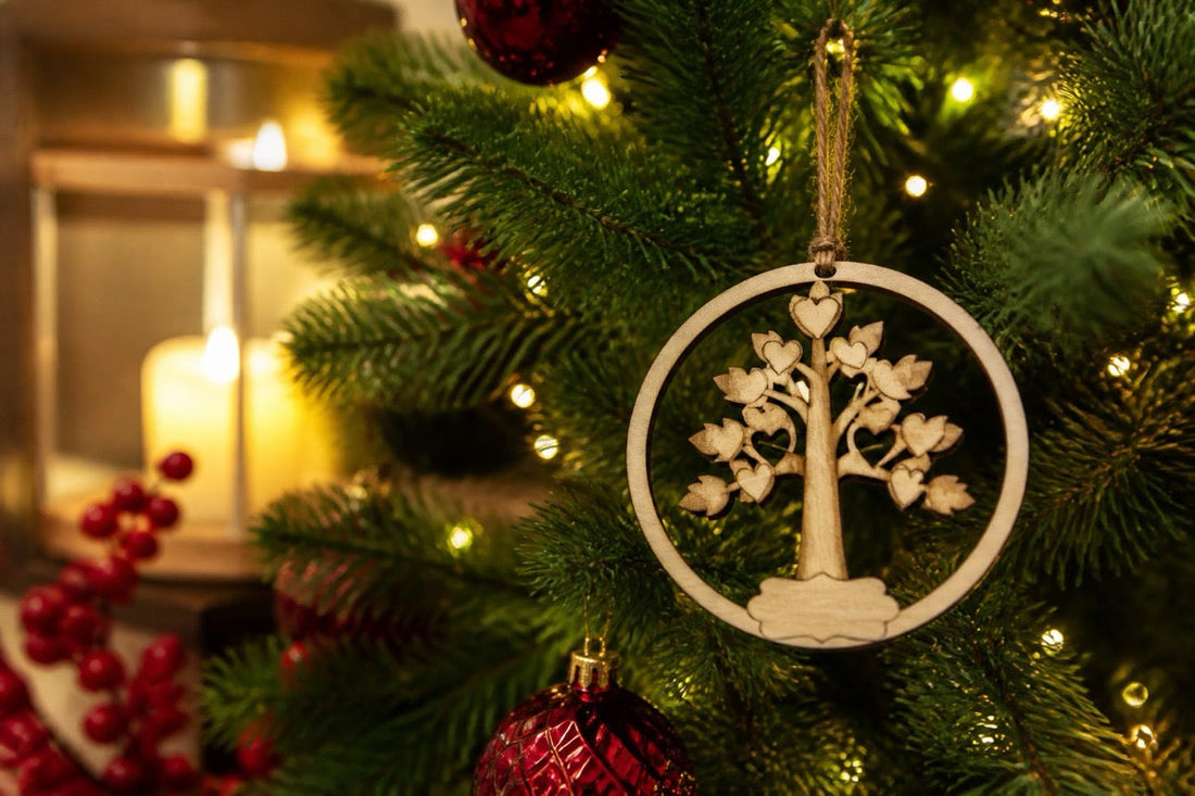 Grandma Ornament Ideas: Personalized Gifts She'll Treasure