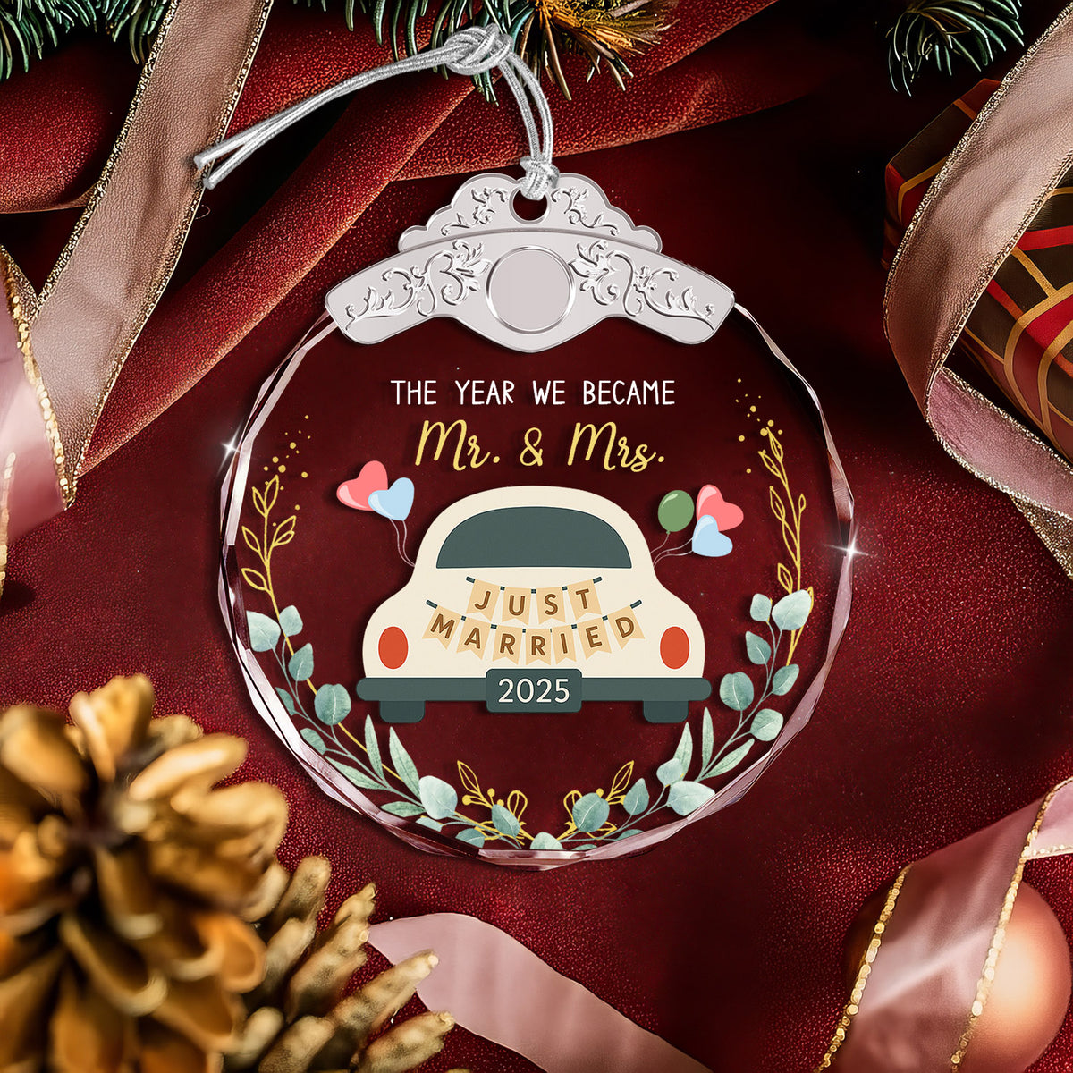 Just Married 2025 Car Wedding Decoration – Glass Ornament — view 4